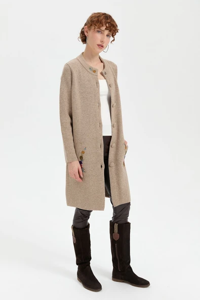 24012 DESEN TRİKO CEP KENARI APLİKE İŞLEMELİ PİKE JAKAR DİK YAKA UZUN KABAN - Resim 9