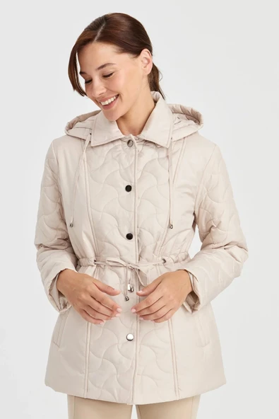 23401 DESEN TFS KEMİK DESEN KAPŞONLU BELİ BAĞCIKLI KAPİTONE KABAN ürün görseli