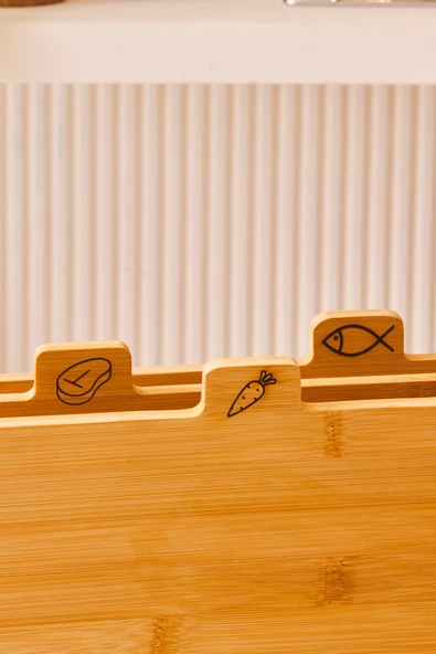 Karaca Triple 4 Parça Ayaklı Bambu Kesme Tahtası Seti 28 Cm ürün görseli