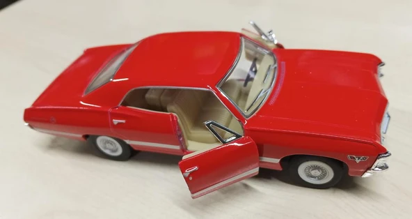 Kinsmart Oyuncak Metal Model Araba 1/36 Çek Bırak 1967 Kırmızı Chevrolet İmpala - 7