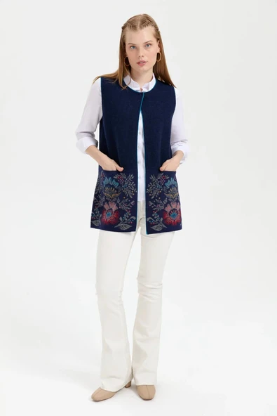 24076 DESEN TRİKO ÜST VE ARKASI KEÇE ETEĞİ JAKARLI TRİKO ARA BOY ÖNÜ AÇIK YELEK - Resim 9