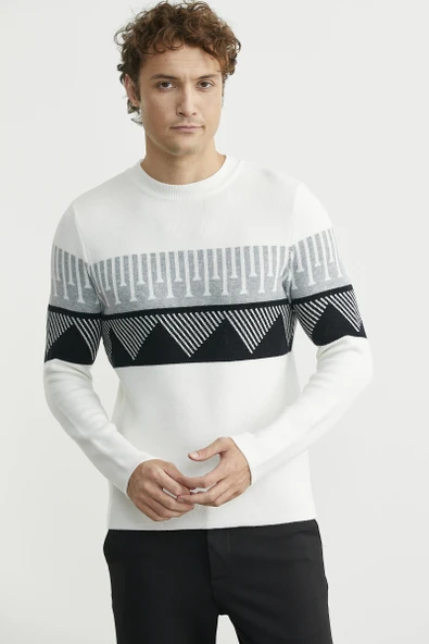 Çift Renk Motifli Triko Kazak - Kemik ürün görseli