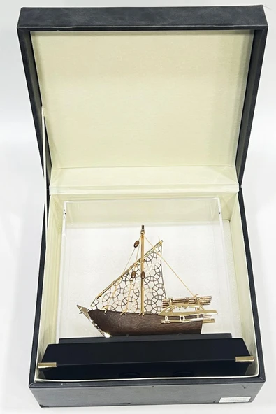 Pirinç Yelkenli Gemi Altın Kaplama Katar Dhow Teknesi Deri Kutulu 23cm No.2 - Resim 9
