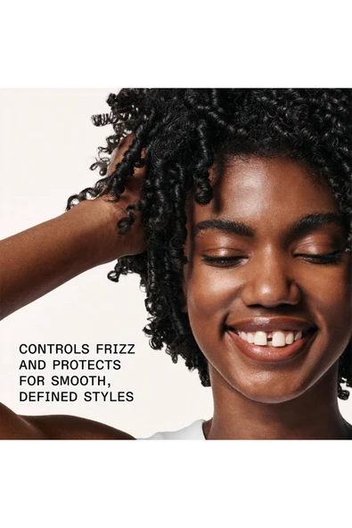 Olaplex No.6 Bond Smoother Elektriklenme Karşıtı Şekillendirici Saç Kremi 100ML - Resim 3