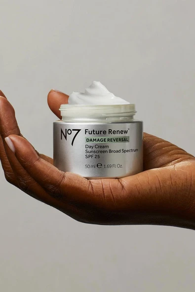 No7 Future Renew Damage Reversal SPF25 Onarıcı Yüz Kremi 50ML - Resim 6