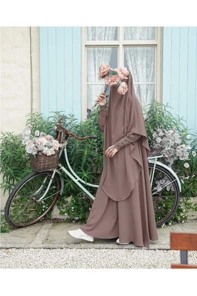 FLORA TEKSTİL 2Lİ TAKIM KALİTELİ TESETTÜR ÇARŞAF ELBİSE -ELBİSE VE SUFLE ürün görseli