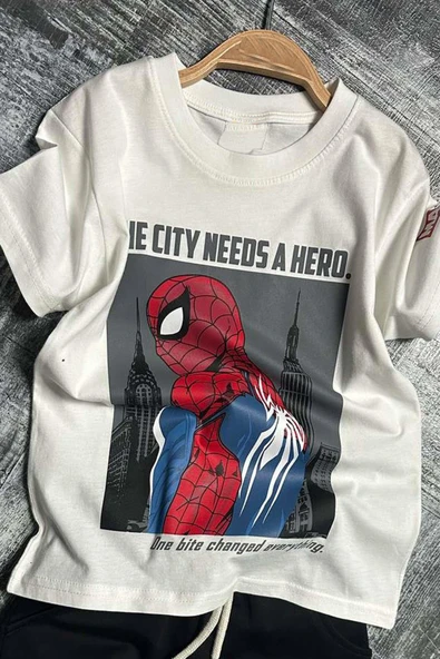 Erkek Çocuk Örümcek Ağı ve Digital Yazı Baskılı T-shirt İp Detaylı Siyah Şortlu Takım - Resim 2