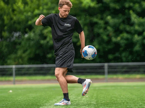 Molten FIFA Onaylı 5 No Futbol Topu (Türkiye Üniversite Federasyonu Resmi Maç Topu)  F5N4900 - Resim 2