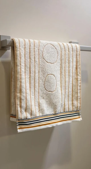 Pully El Havlusu %100 Pamuk 50x90, 215GR ürün görseli 1