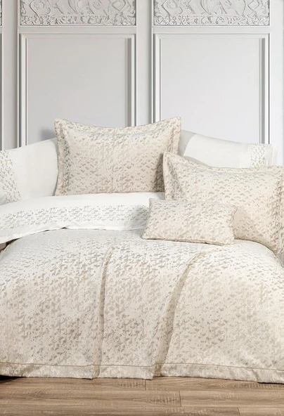 Castra İvory 8 Parça Çeyiz Seti ürün görseli