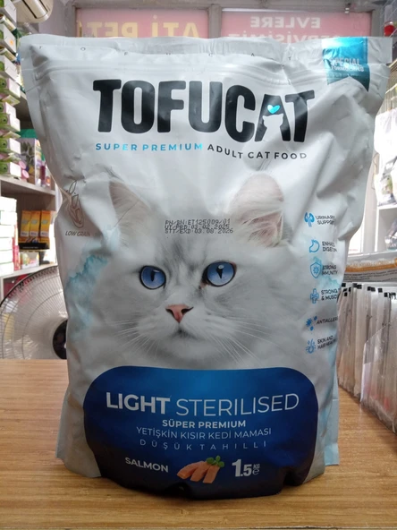 Tofucat Kısırlaştırılmış Düşük Tahıllı Yetişkin Kedi  Kuru Mama Somon Balıklı 1.5 kg ürün görseli 1