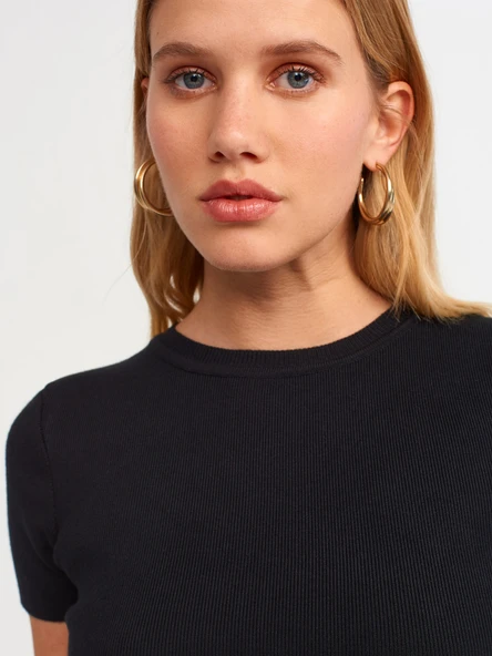 10357 DİLVİN KAZAK BİSİKLET YAKA KISA KOL CROP - Resim 4