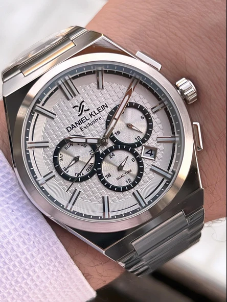 Daniel Klein Erkek Kol Saati 30 Metre Suya Dayanıklı Çelik Kordon + Bileklik Hediyeli VS.BLKT.0663 - Resim 2