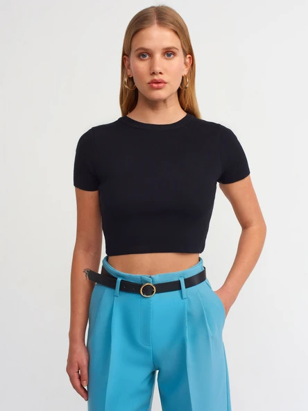 10357 DİLVİN KAZAK BİSİKLET YAKA KISA KOL CROP ürün görseli