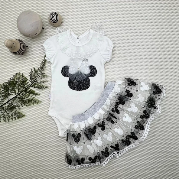 LitaeTrend 1-2-3 Yaş Payetli Mickey Nakışlı Kısa Kollu Brode Etekli 2li Kız Bebek Takımı Siyah ürün görseli 1