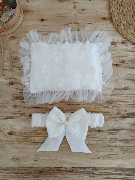 LitaeTrend Yenidoğan İzmir İncisi Tül İşlemeli Pamuklu Fiyonklu Kundaklı Lüks 3lü Alt Açma Seti Ekru - Resim 6