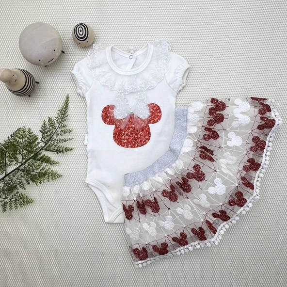 LitaeTrend 1-2-3 Yaş Payetli Mickey Nakışlı Kısa Kollu Brode Etekli 2li Kız Bebek Takımı Kırmızı ürün görseli 1
