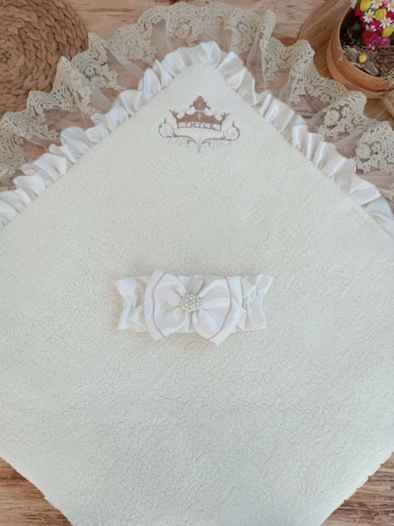LitaeTrend Yenidoğan Wool Yün Kumaş Taç Nakışlı Güpür Duvaklı Fiyonk Prizma Taş Unisex Kundak Bebek Battaniyesi Kahveren - Resim 3