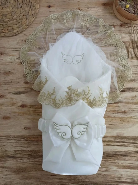 LitaeTrend Yenidoğan Shine Kumru Melek Kanat Fiyonklu Gold Dantel Duvaklı Delüks Kundak Bebek Battaniyesi Ekru ürün görseli 1