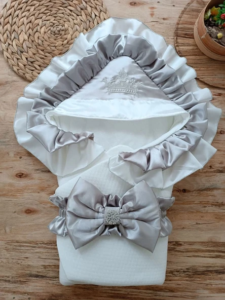 LitaeTrend Yenidoğan Mehtap Lüks Kelebek Taç Nakışlı Bebek Battaniyesi Kundak Gri ürün görseli 1