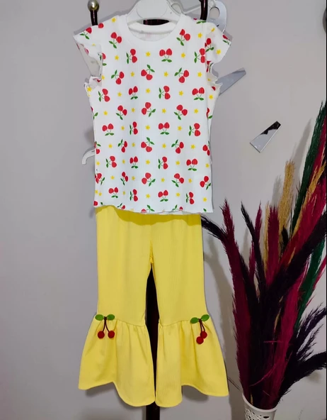LitaeTrend 1-2-3-4 Yaş Kiraz Baskılı Tişört İspanyol Paçalı Likralı 2li Kız Çocuk Takımı Sarı - Resim 4