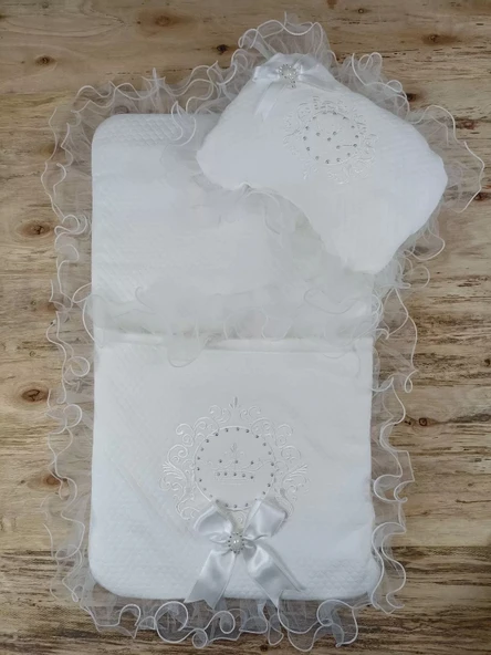 LitaeTrend Yenidoğan Bal Peteği Taç Nakışlı Kundaklı Trilüks 3lü Alt Açma Seti Ekru - Resim 4