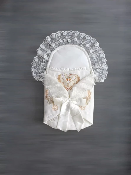 LitaeTrend Yenidoğan Kuğu Nakışlı Avangard Kundak Bebek Battaniyesi Ekru ürün görseli 1