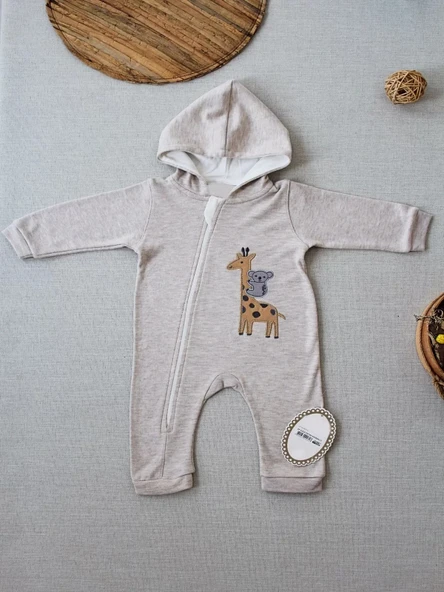 LitaeTrend 6-9 9-12 Ay Ef Çizgi Boy Fermuarlı Zürafa Nakışlı Kapşonlu Kız Erkek Bebek Tulumu Kahvemelanj ürün görseli 1