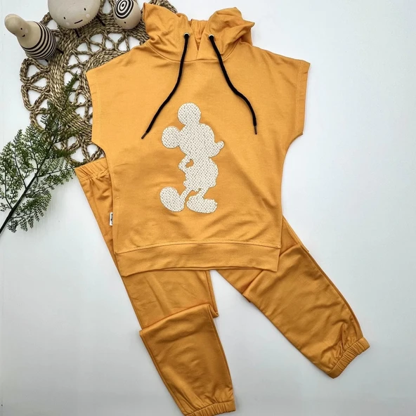 LitaeTrend 3-4-5 Yaş Kapşonlu Payetli Mickey Desenli Kısa Kol 2li Kız Erkek Çocuk Takımı Sarı ürün görseli 1
