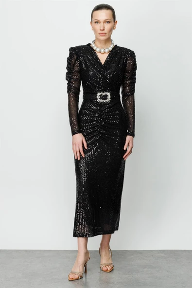 6574 MODAİLGİ BÜZGÜ DETAYLI PAYET ELBİSE ürün görseli