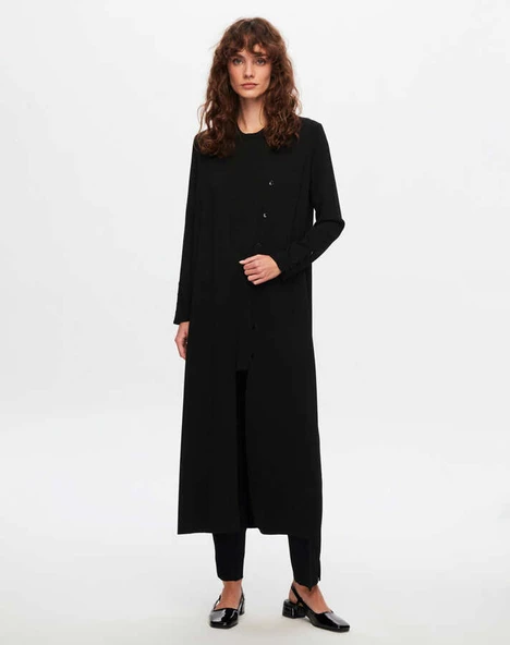 T24Y-9021 MISSDALIDA TEMİZ KESİM DÜZ RENK DÜĞMELİ HIRKA - Resim 3