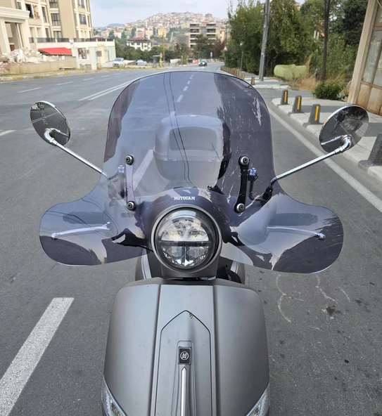 MOTOCAM Mondial Exon 125 Ön Cam 2023-2025 Model 39cm Füme Renkli 4mm APARAT GÖNDERİLMEYECEK ürün görseli