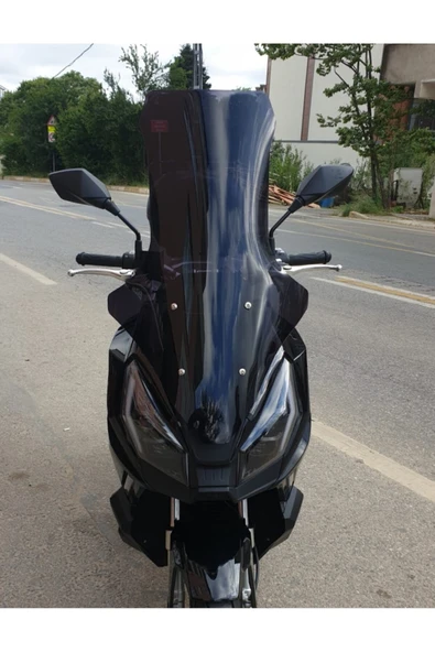 MOTOCAM Apachi Ventro 150 Siperlik Ön Cam 2023-2025 Model 78cm Siyah Renkli 4mm ürün görseli