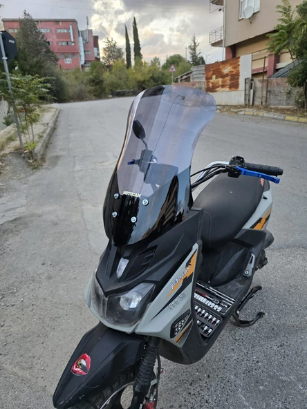 MOTOCAM Altai F1 Max Siperlik Ön Cam 2021-2025 Model 57cm Füme Renkli 4mm - Resim 3