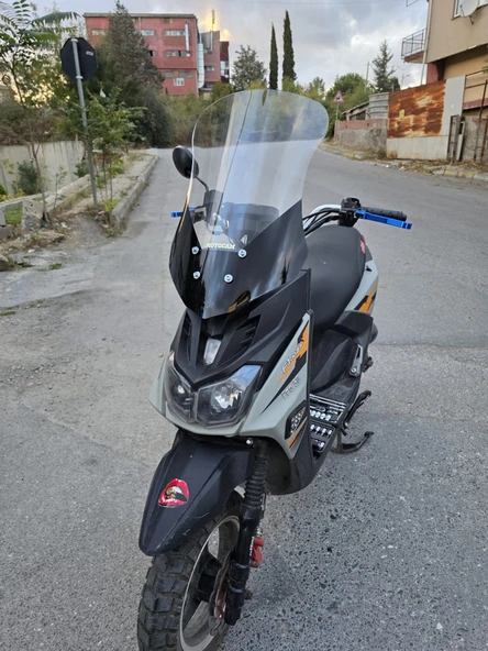 MOTOCAM Altai F1 Max Siperlik Ön Cam 2021-2025 Model 57cm Şeffaf Renkli 4mm - Resim 3