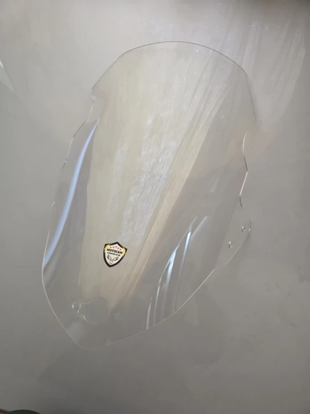 MOTOCAM Kymco Xtown 250 İ Siperlik Ön Cam 2016-2024 Model 67cm Şeffaf Renkli 4mm ORİJİNAL BOYLU - Resim 3