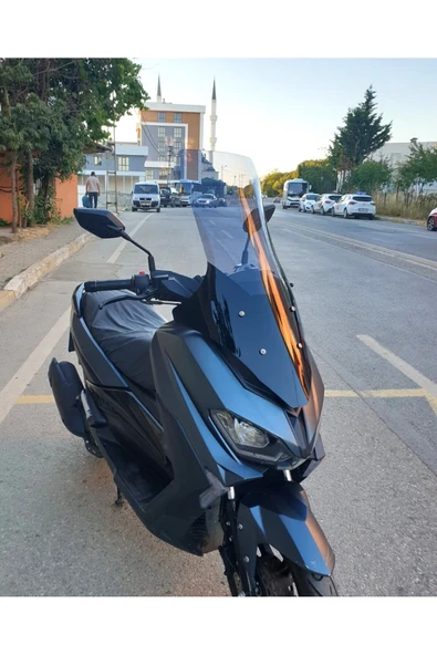 MOTOCAM Revolt RSX5 Siperlik Ön Cam 2022-2025 Model 78cm Füme Renkli 4mm - Resim 2