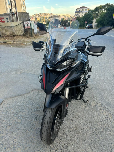 MOTOCAM RKS SRT 900 SX Siperlik Ön Cam 2023-2025 Model 61cm Şeffaf Renkli 4mm UZUN CAM - Resim 3