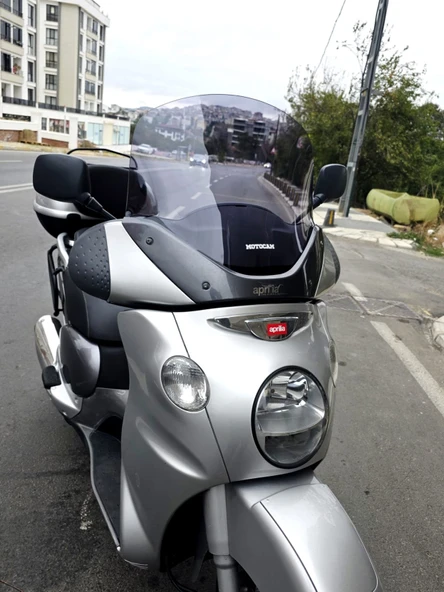 MOTOCAM Aprilia Scarabeo 500 Siperlik Ön Cam 49cm 2003-2008 Model Füme Renkli 4mm - Resim 2