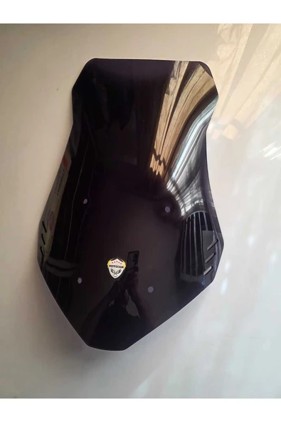 MOTOCAM Apachi Ventro 150 Siperlik Ön Cam 2023-2025 Model 57cm Siyah Renkli 4mm - Resim 3