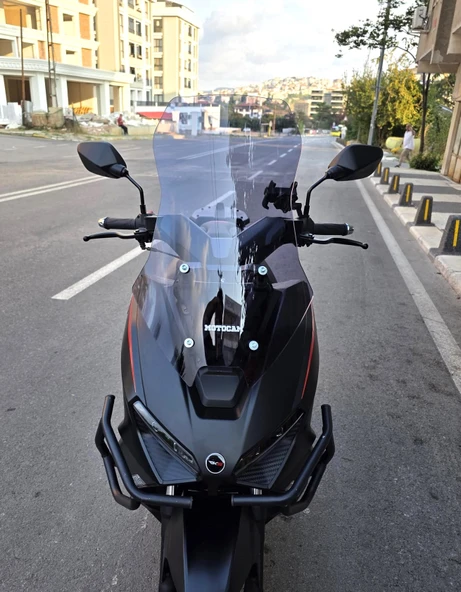 MOTOCAM Salcano Wind 150 Siperlik Ön Cam 2023-2025 Model 57cm Füme Renkli 4mm ürün görseli