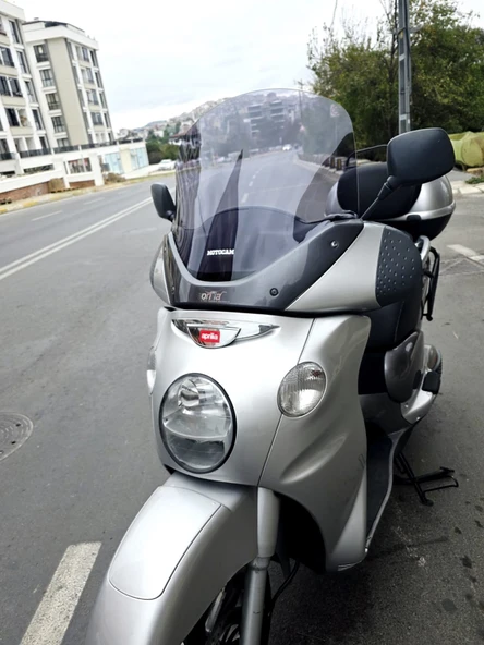 MOTOCAM Aprilia Scarabeo 500 Siperlik Ön Cam 49cm 2003-2008 Model Füme Renkli 4mm - Resim 3