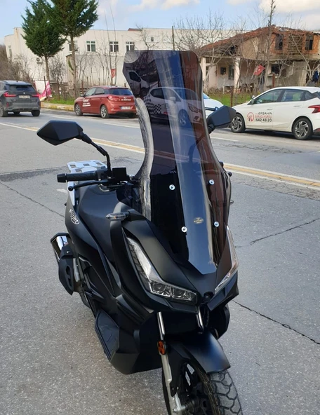 MOTOCAM Salcano Wind 150 Siperlik Ön Cam 2023-2025 Model 78cm Siyah Renkli 4mm - Resim 2