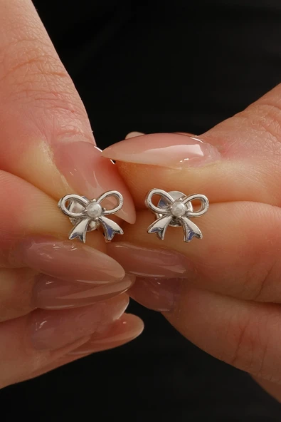 925 ayar gümüş rodyumlu incili fiyonk modeli küpe SGTL12829RODAJ ürün görseli