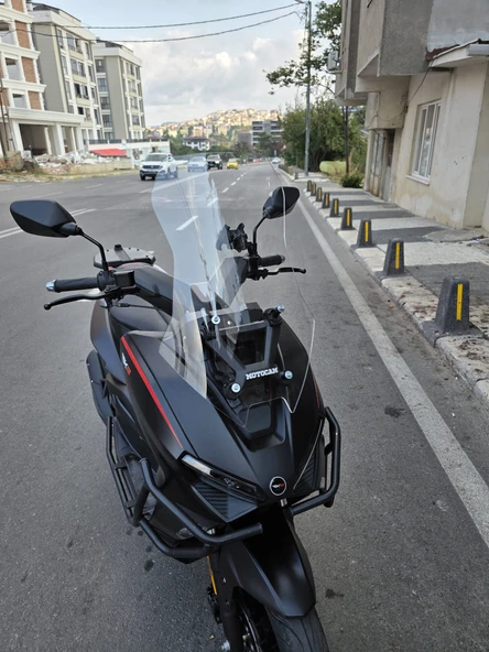 MOTOCAM Salcano Wind 150 Siperlik Ön Cam 2023-2025 Model 57cm Şeffaf Renkli 4mm - Resim 2