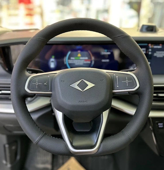 Togg Araca Özel Dikmeli Direksiyon Kılıfı NOKTA DÜZ SİYAH DİKİŞLİ ürün görseli