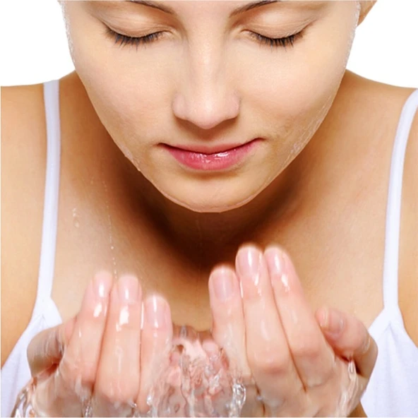 Dermokil Kenevir Tohumu Yağlı Yoğun Nemlendirme Yüz Temizleme Jeli 300 ml - Resim 4