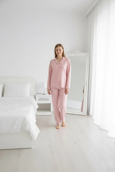 Kadın Büyük Beden Viskon Önden Düğmeli Gömlek Yaka Göğüs Cepli Uzun Kol Mevsimlik Pijama Takımı - Resim 3