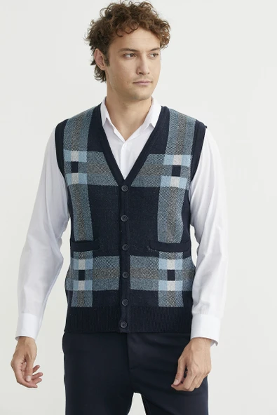 Düğmeli Yünlü Kalın Triko Yelek - Lacivert - Resim 3