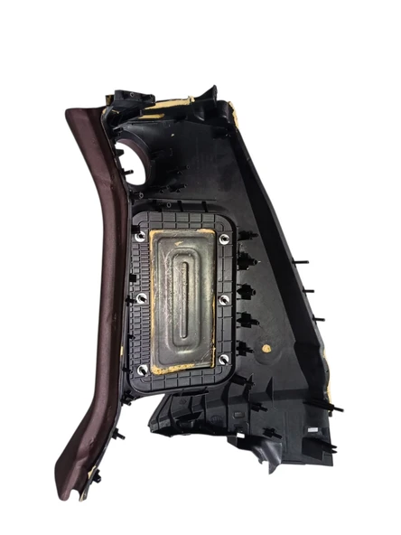 Ford Fıesta Kırmızı Renk Yolcu Airbag Kapağı (2008-2018) - Resim 2